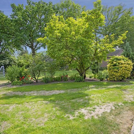Charming villa in Lemele with a nice garden Buitenkant foto