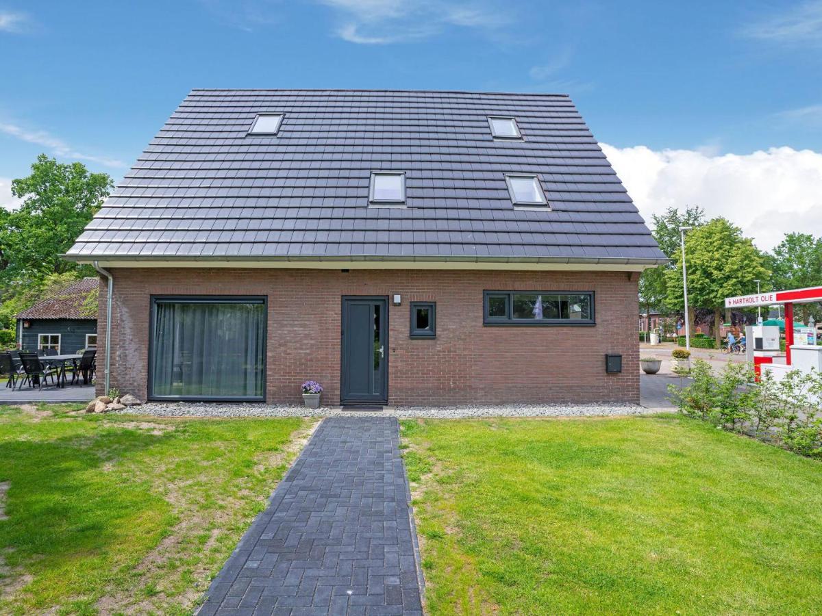 Charming villa in Lemele with a nice garden Buitenkant foto